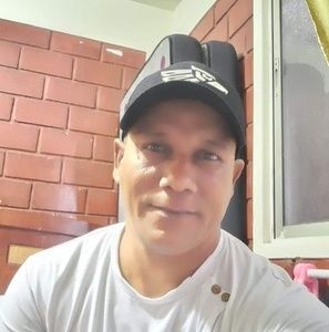 Meet your Posher, Yoel felipe